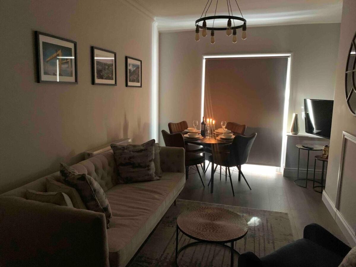 The Auction House Apartment Белфаст Стая снимка